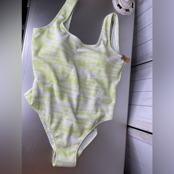 New! Victoria's Secret PINK Women’s One Piece SwimSuit Green White XXL 2XL - Picture 1 of 7